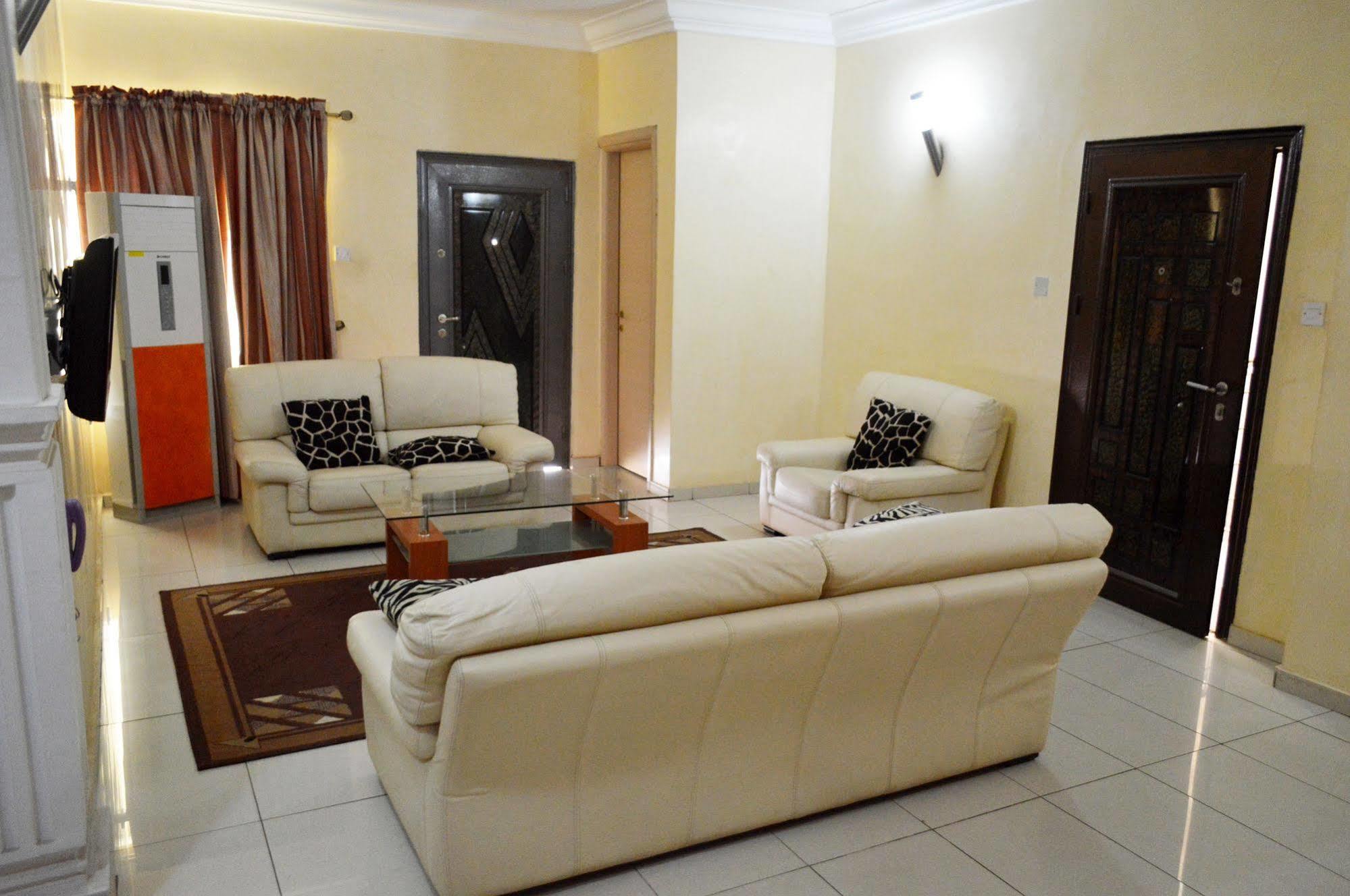 House14 Hotel Mobushipe Екстериор снимка