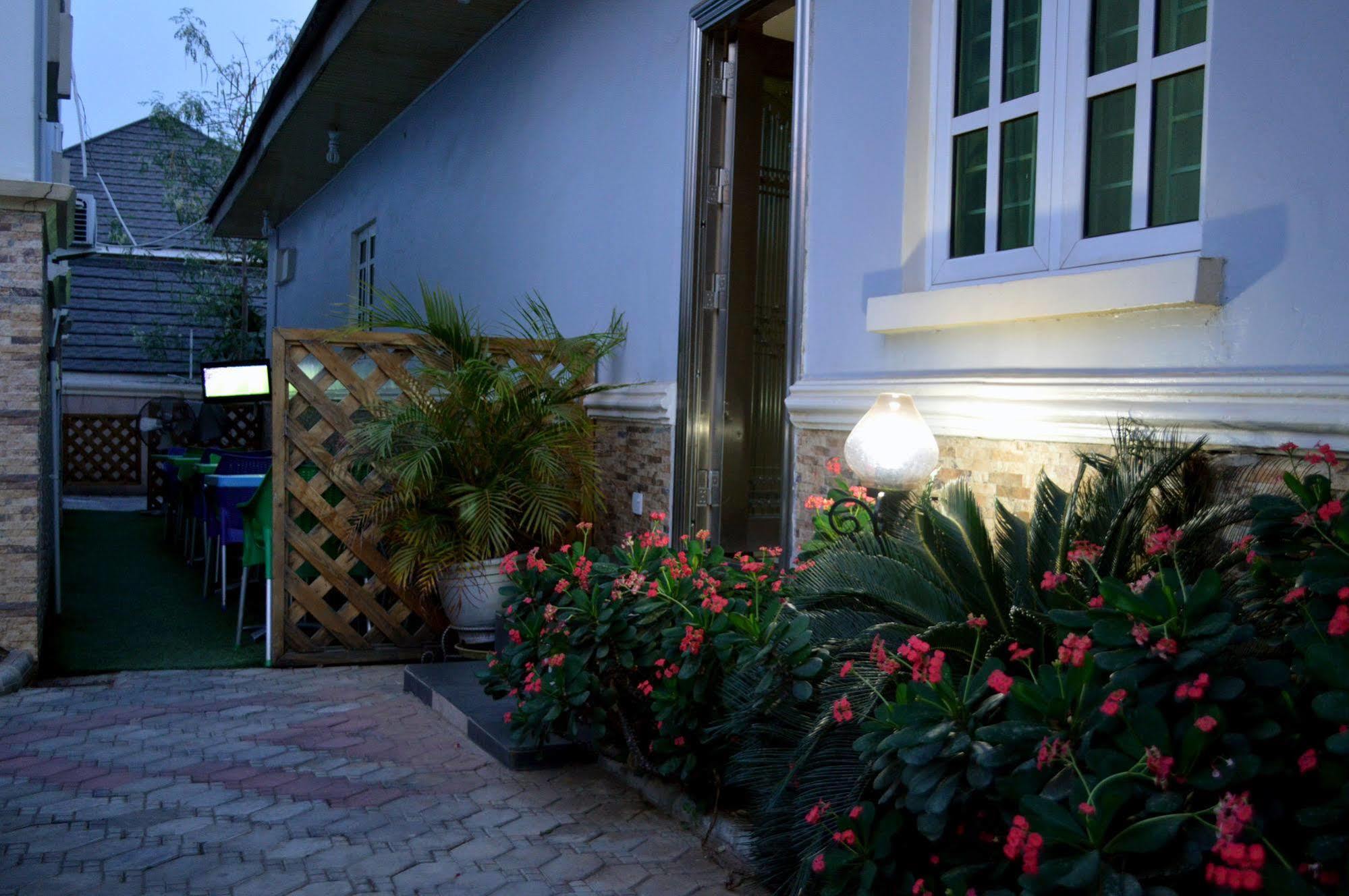 House14 Hotel Mobushipe Екстериор снимка